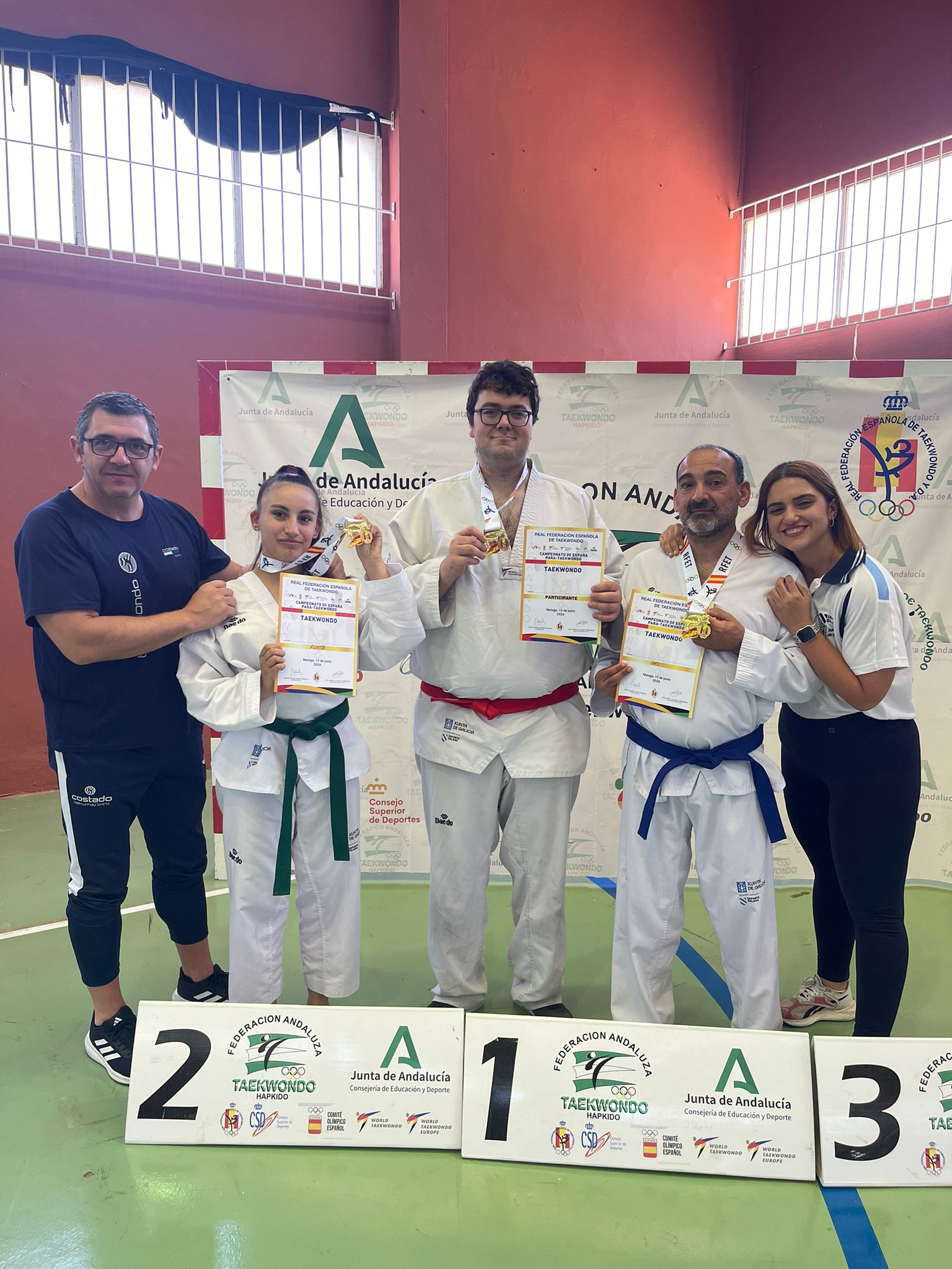 Costado Taekwondo Boiro novamente Campion de España